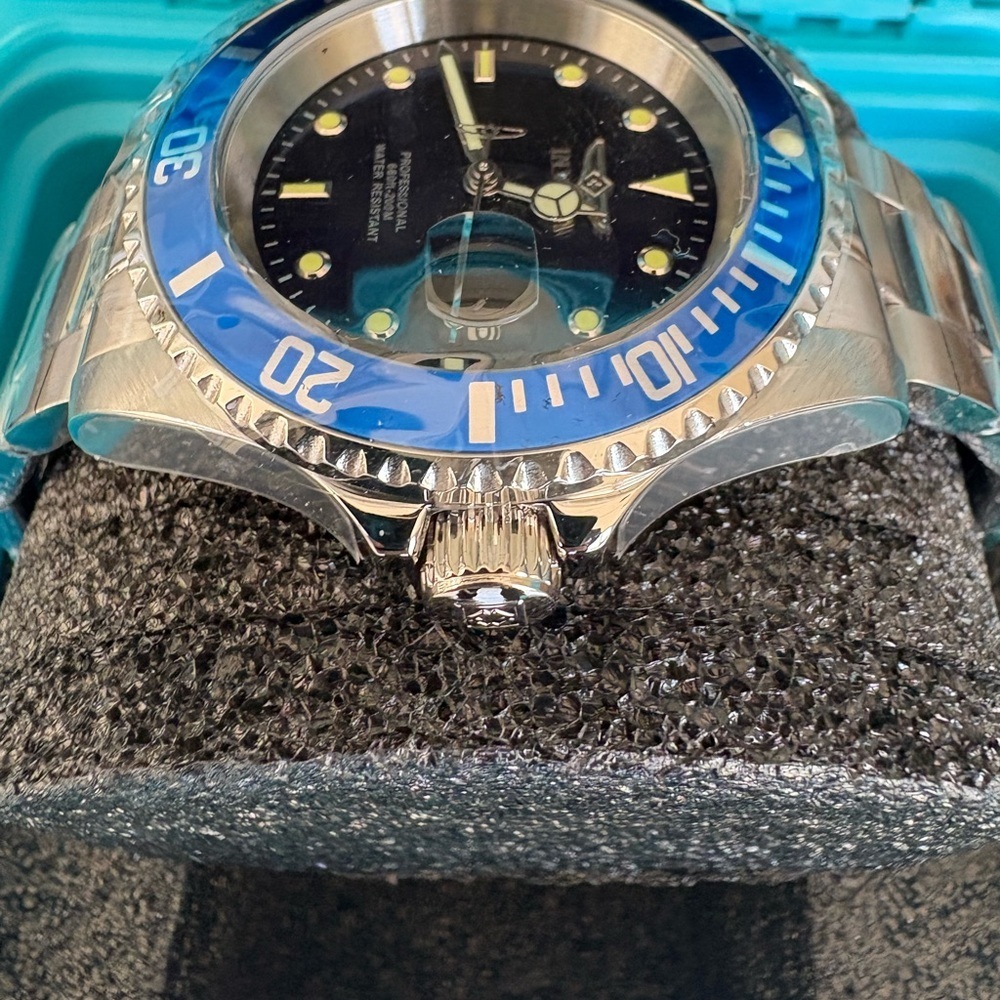 Invicta Pro Diver Men's Watch - 40mm, Steel (26971) in Hard Case - Picture 6 of 9